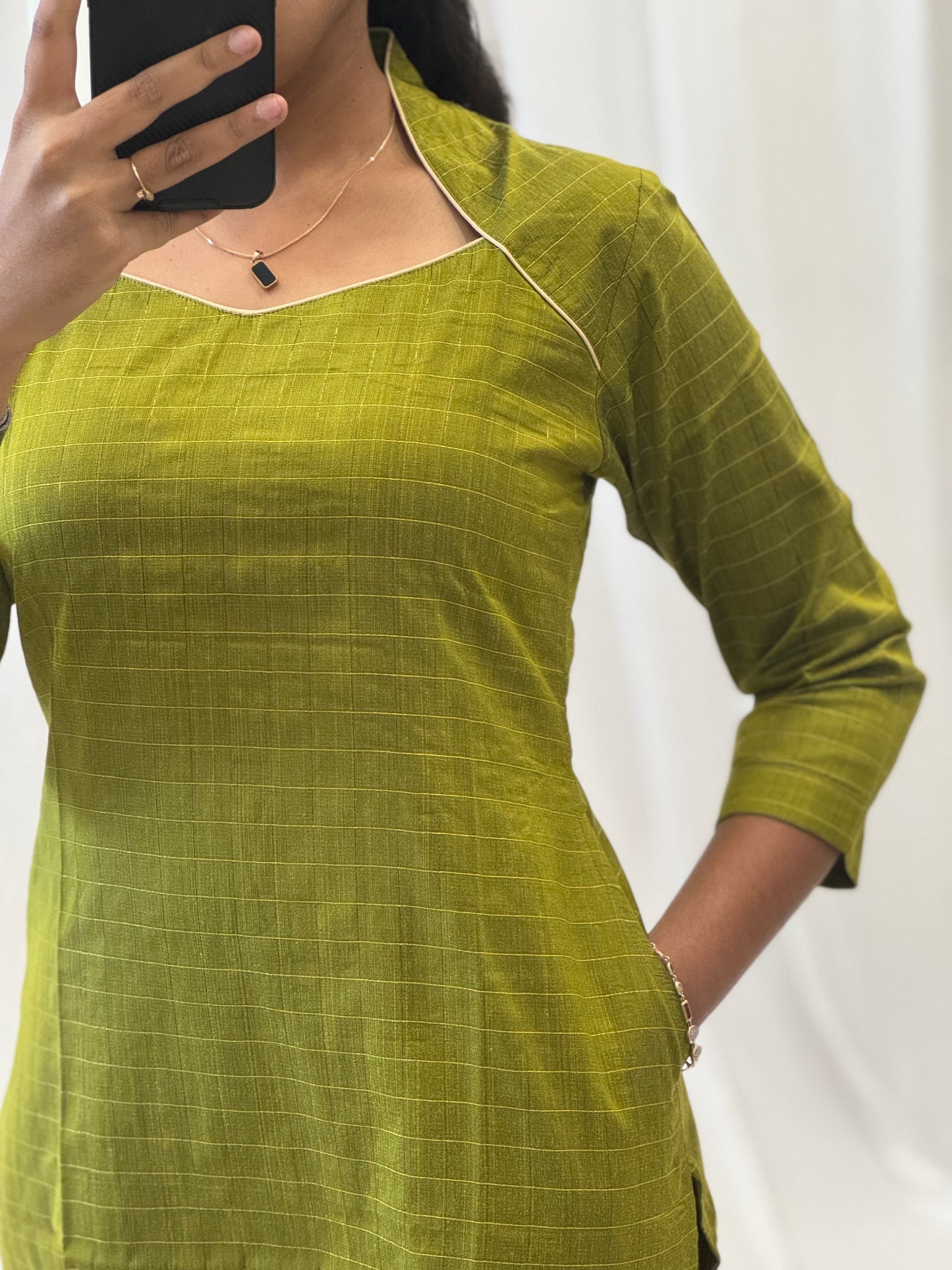 Checked Zari Raw Silk Straight Kurti