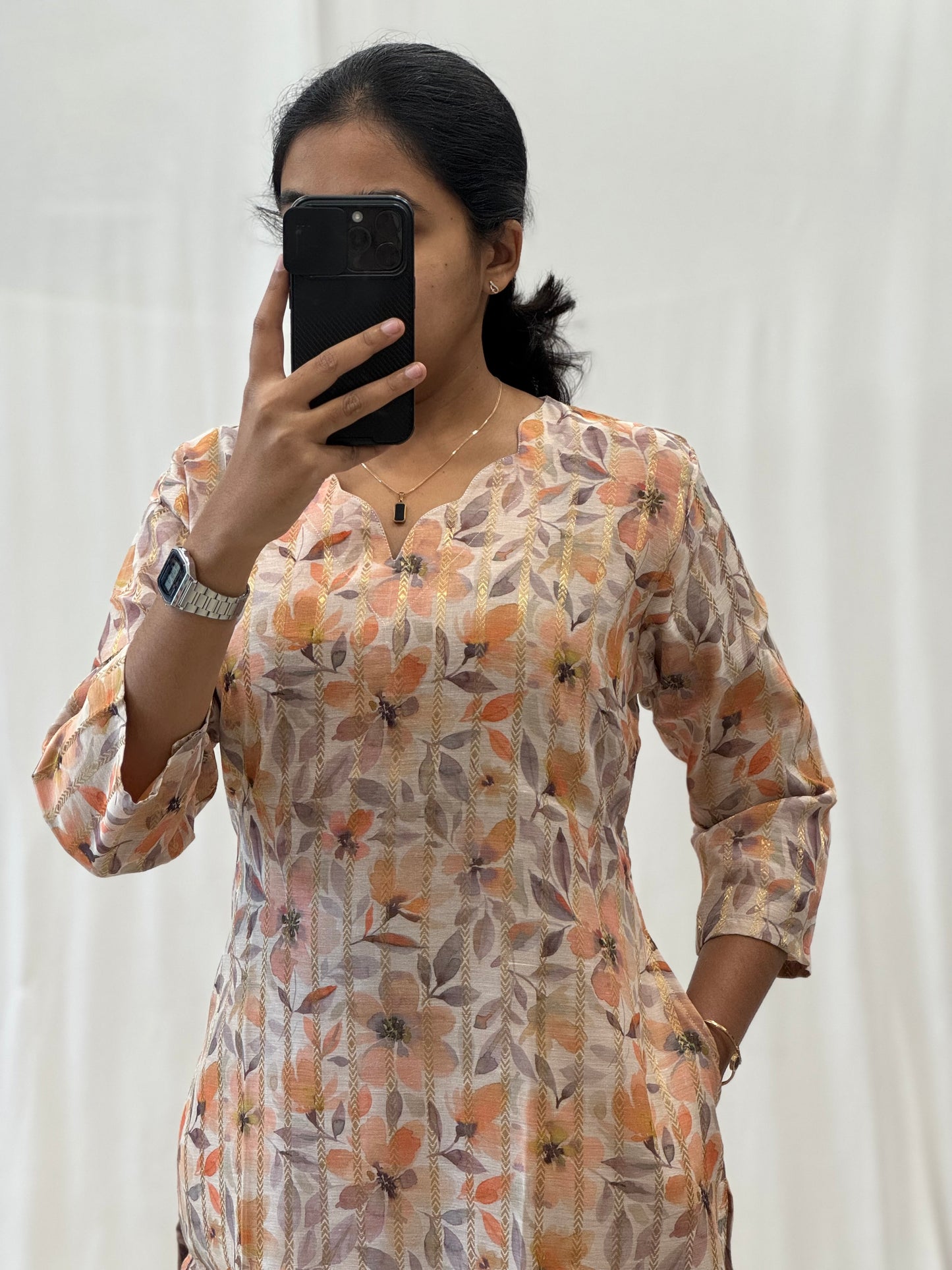 Zari Chanderi Straight Kurti