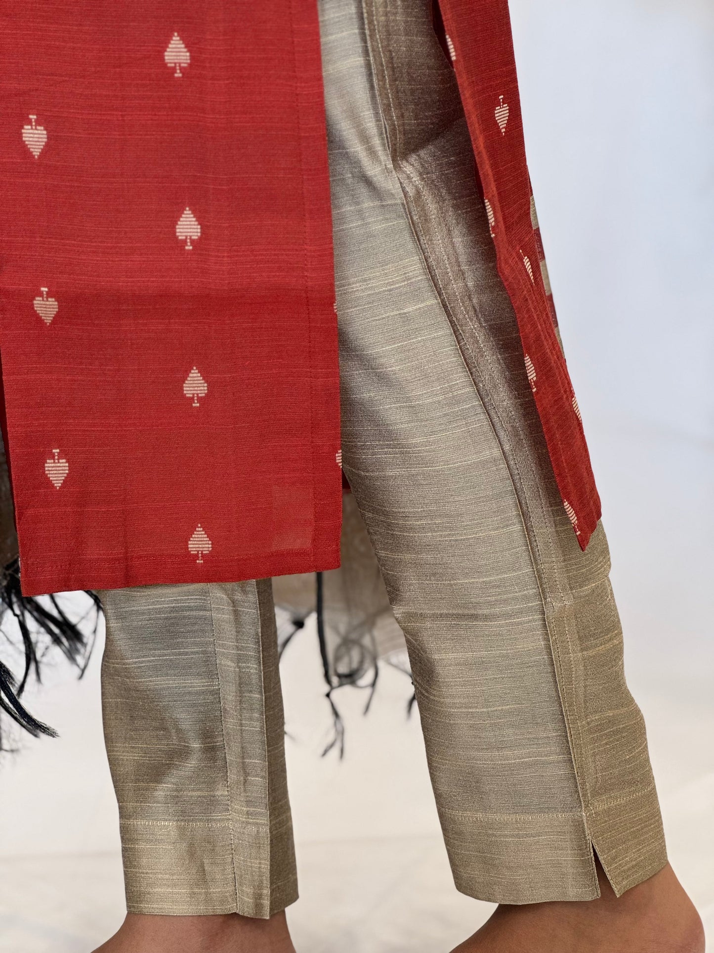 Handwoven Raw silk 3-Piece Set with Puff Sleeve