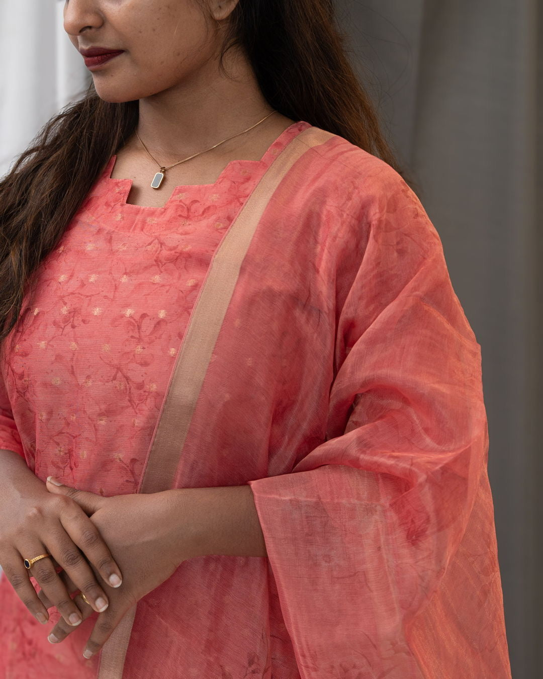 Soft Tissue 3-Piece Set With Pockets