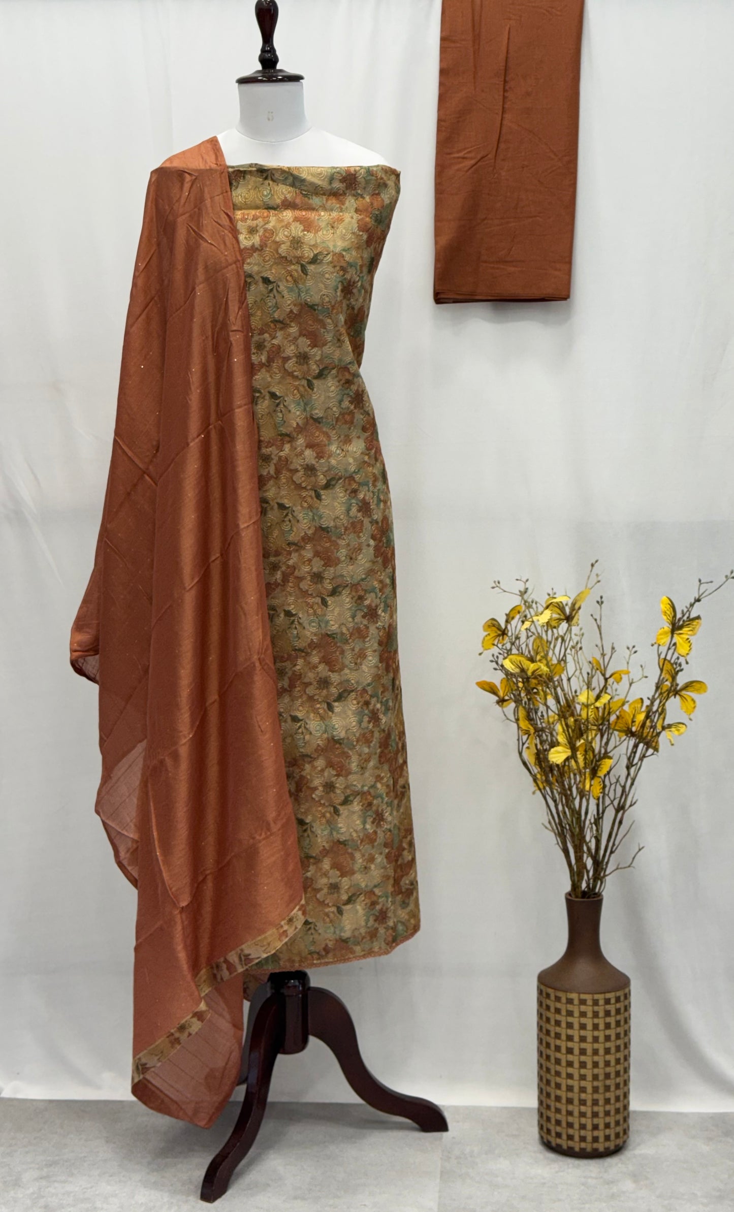 Tissue Unstitched Suit