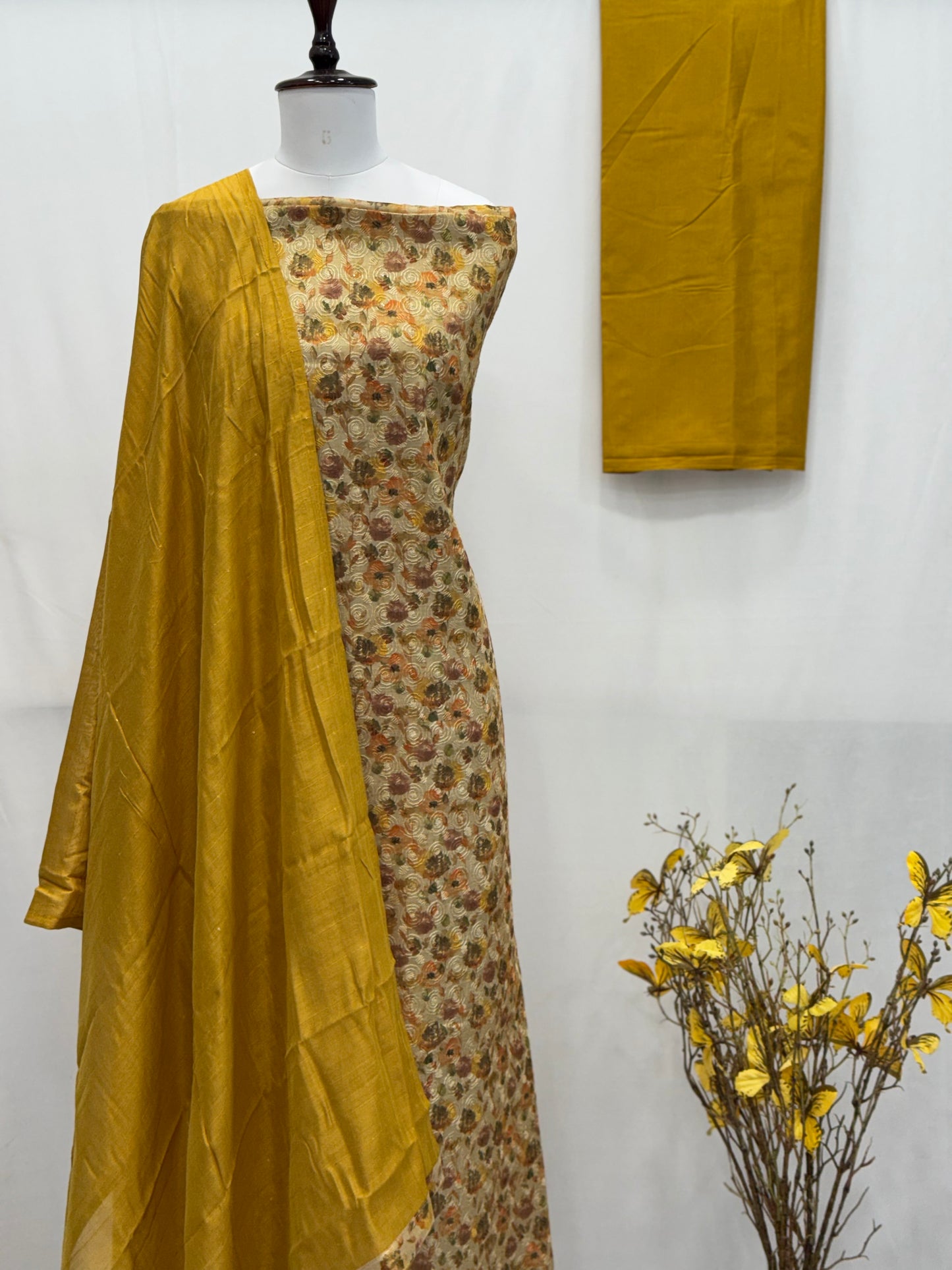 Tissue Unstitched Suit