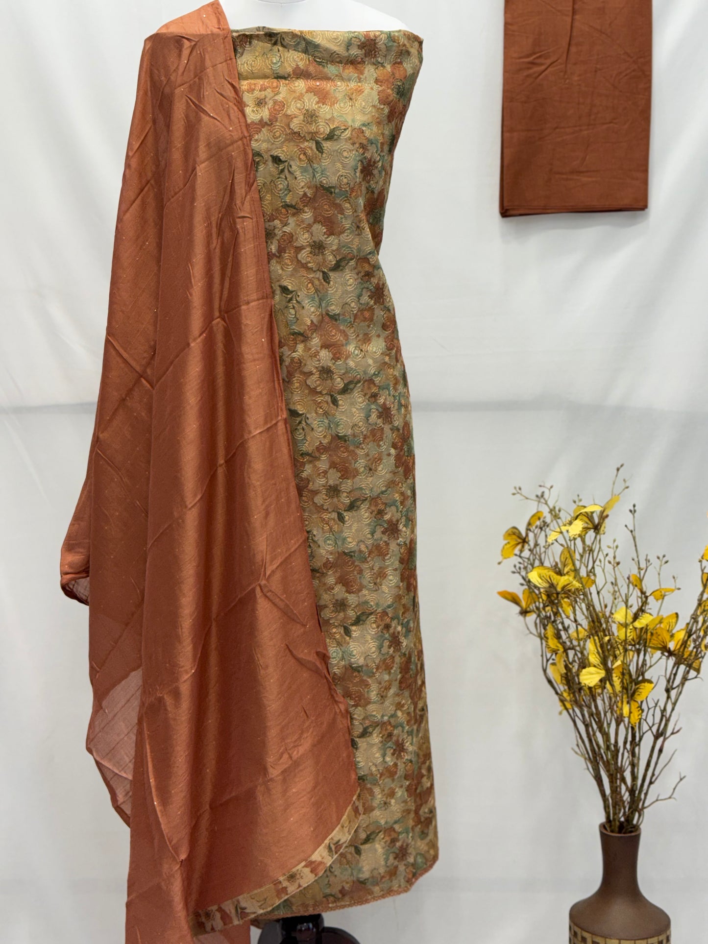 Tissue Unstitched Suit