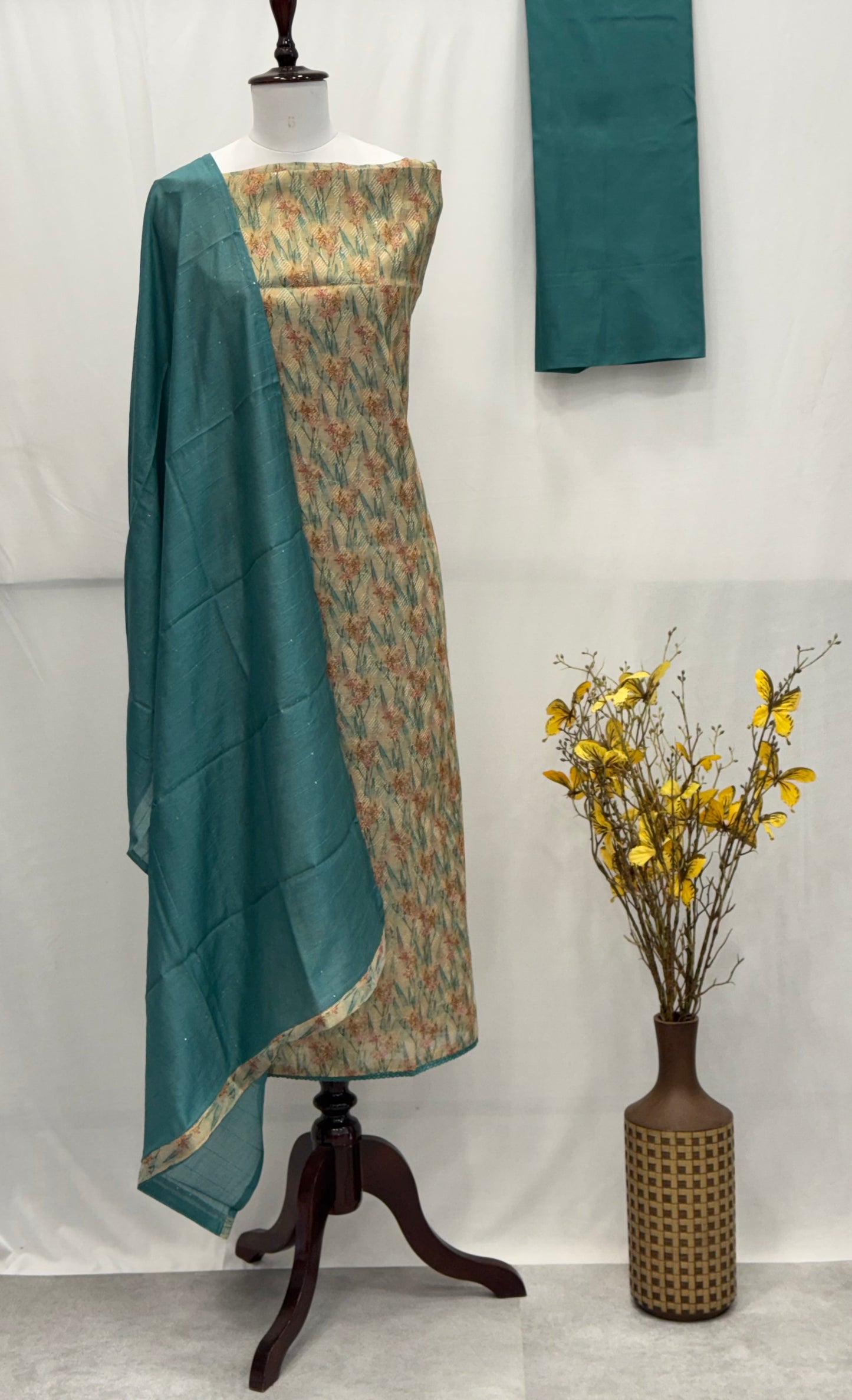 Tissue Unstitched Suit