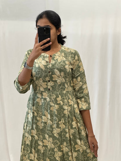 Rayon Umbrella Kurti with Chinese Collar