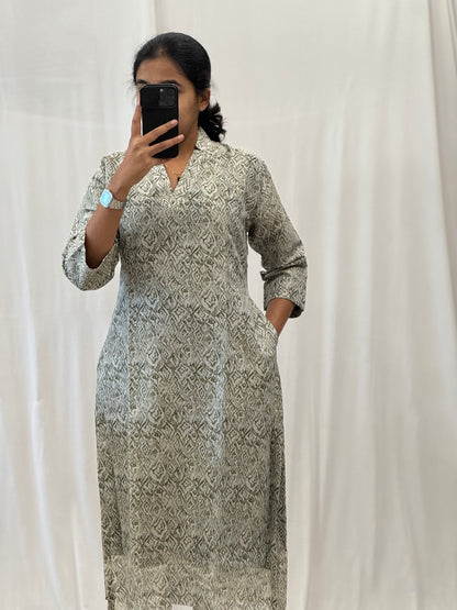 Tissue Chanderi Straight Kurti