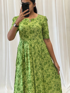 Green / 36