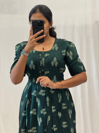 Minimalist Rayon Maxi