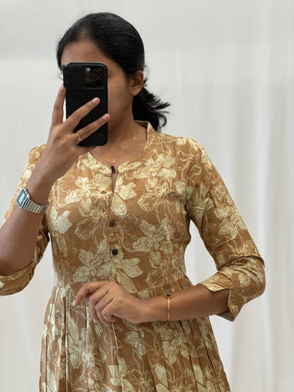 Rayon Umbrella Kurti with Chinese Collar