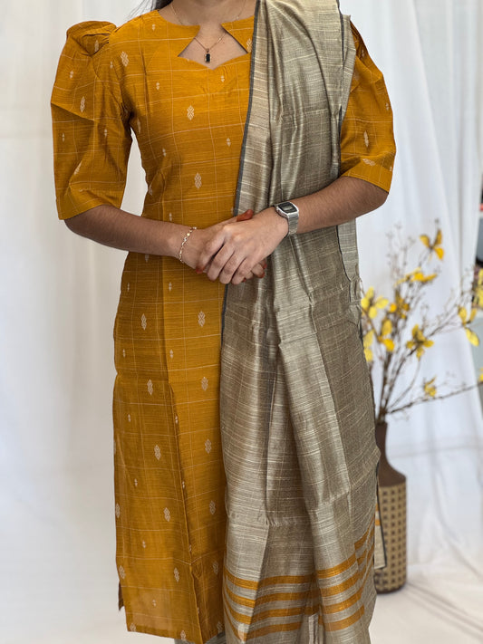 Handwoven Raw silk 3-Piece Set with Puff Sleeve