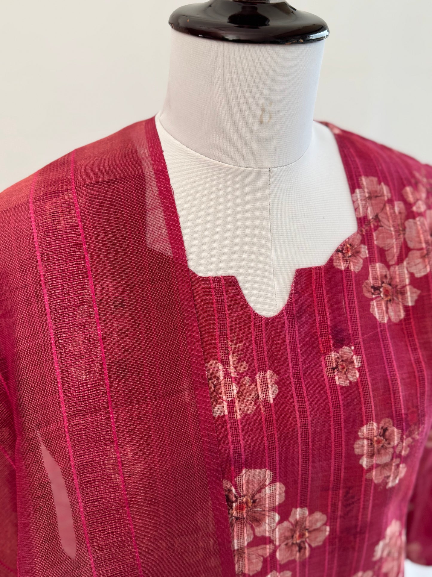 Pink Floral Tissue Linen Set