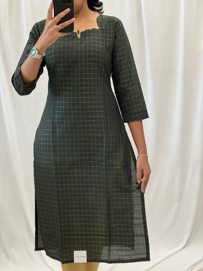 Checked Zari Raw Silk Straight Kurti