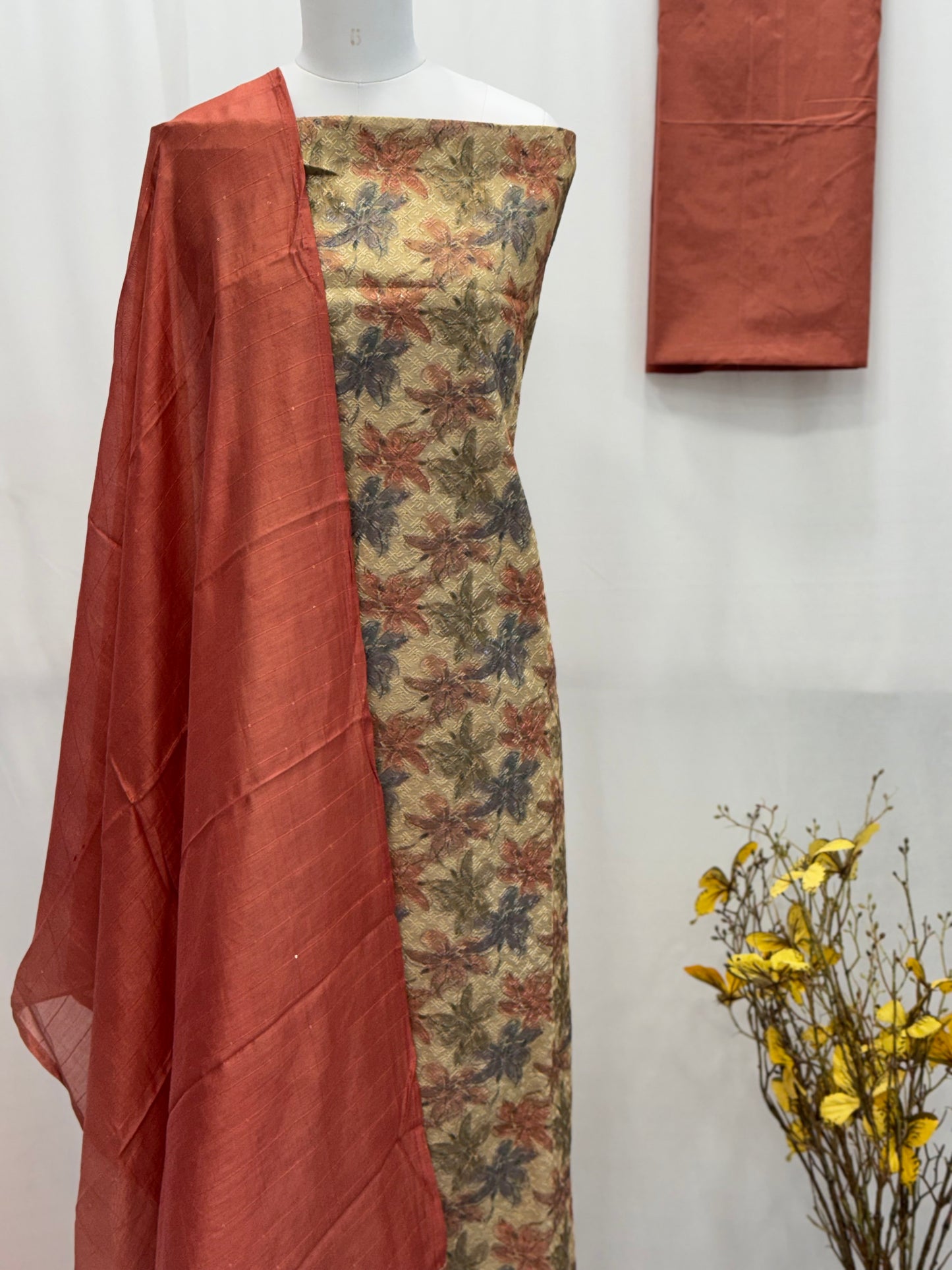 Tissue Unstitched Suit