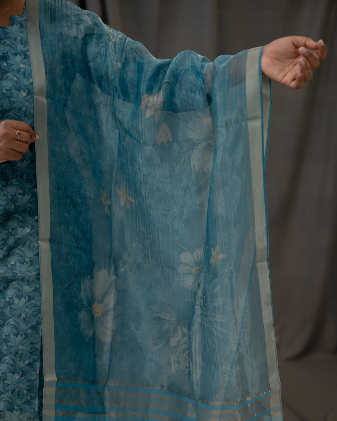 Soft Tissue 3-Piece Set With Pockets