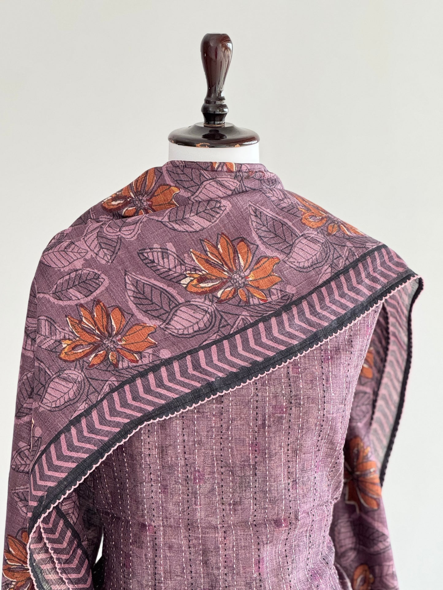 Handcrafted Kantha Ghicha Tussar Silk Set
