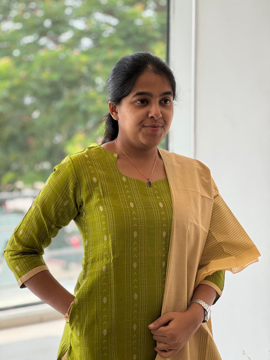 Parrot Green Handloom Cotton 3 Piece Set