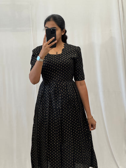 Rayon Maxi with Foil Buttas