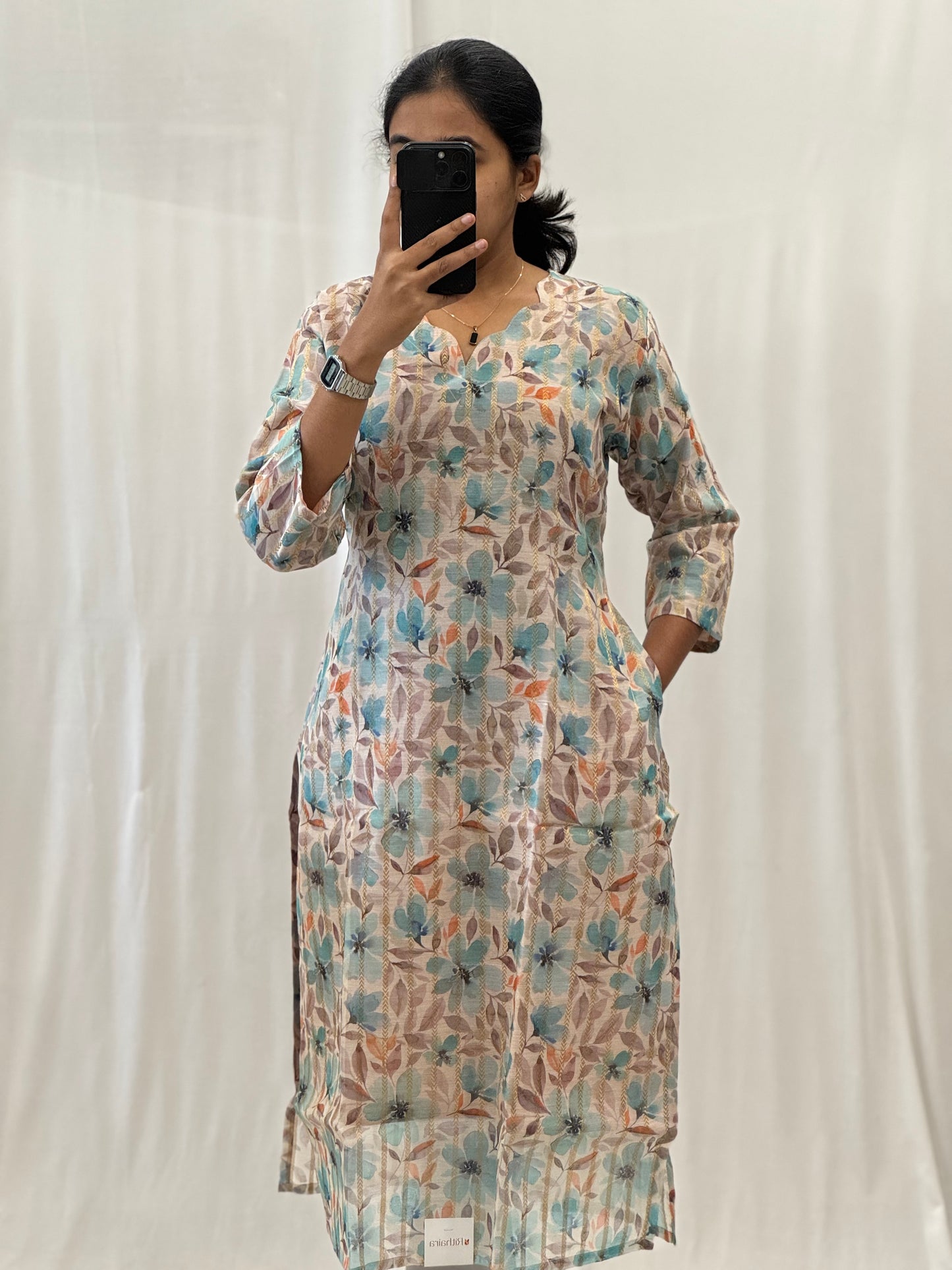 Zari Chanderi Straight Kurti