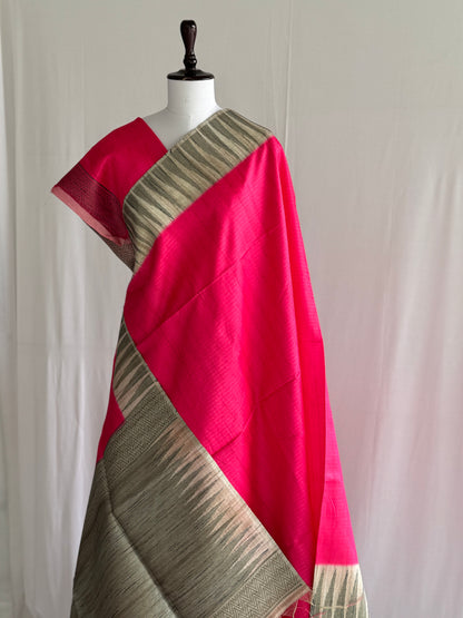 Temple Bordered semi Raw silk saree with plain blouse