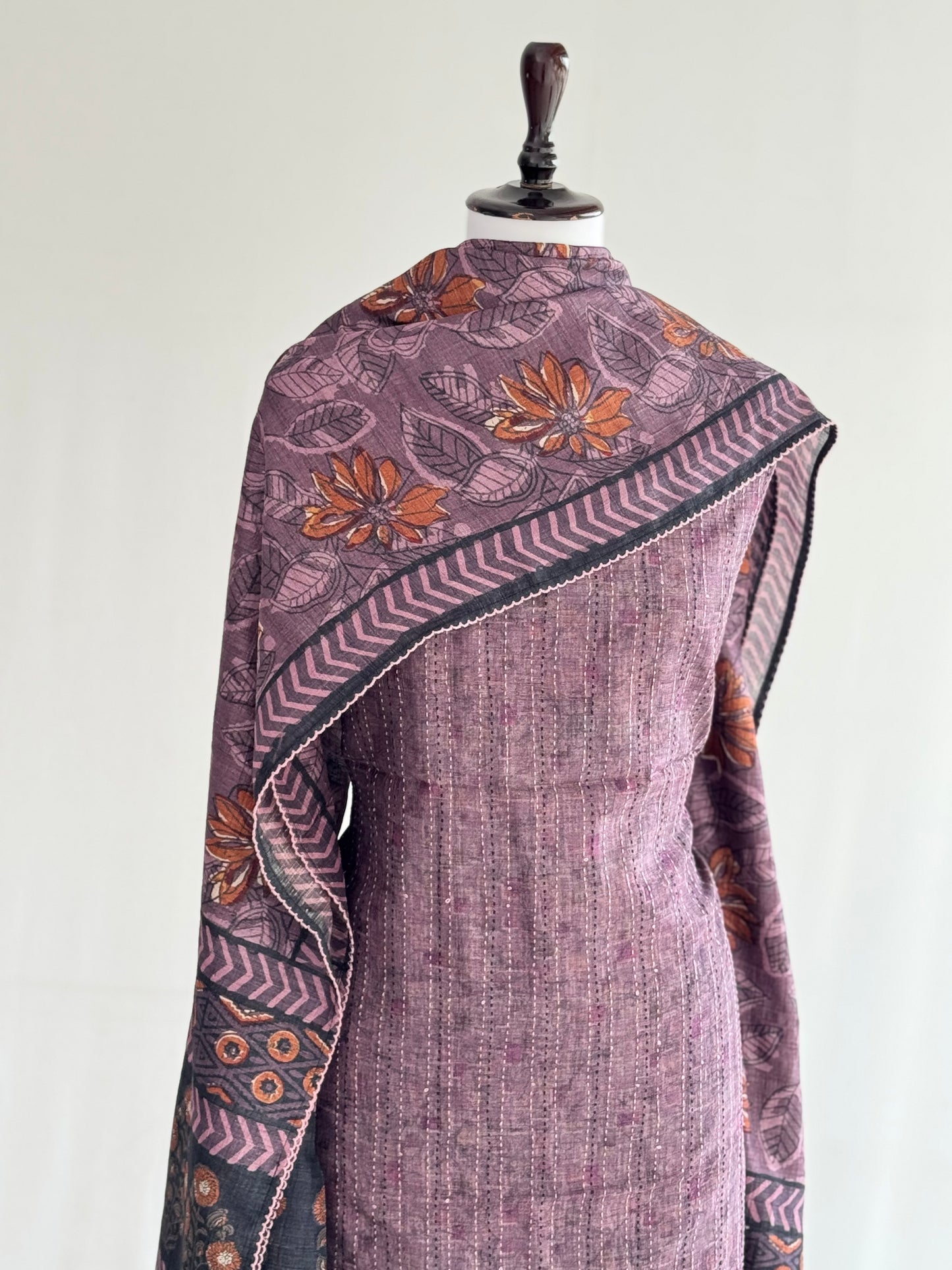 Handcrafted Kantha Ghicha Tussar Silk Set