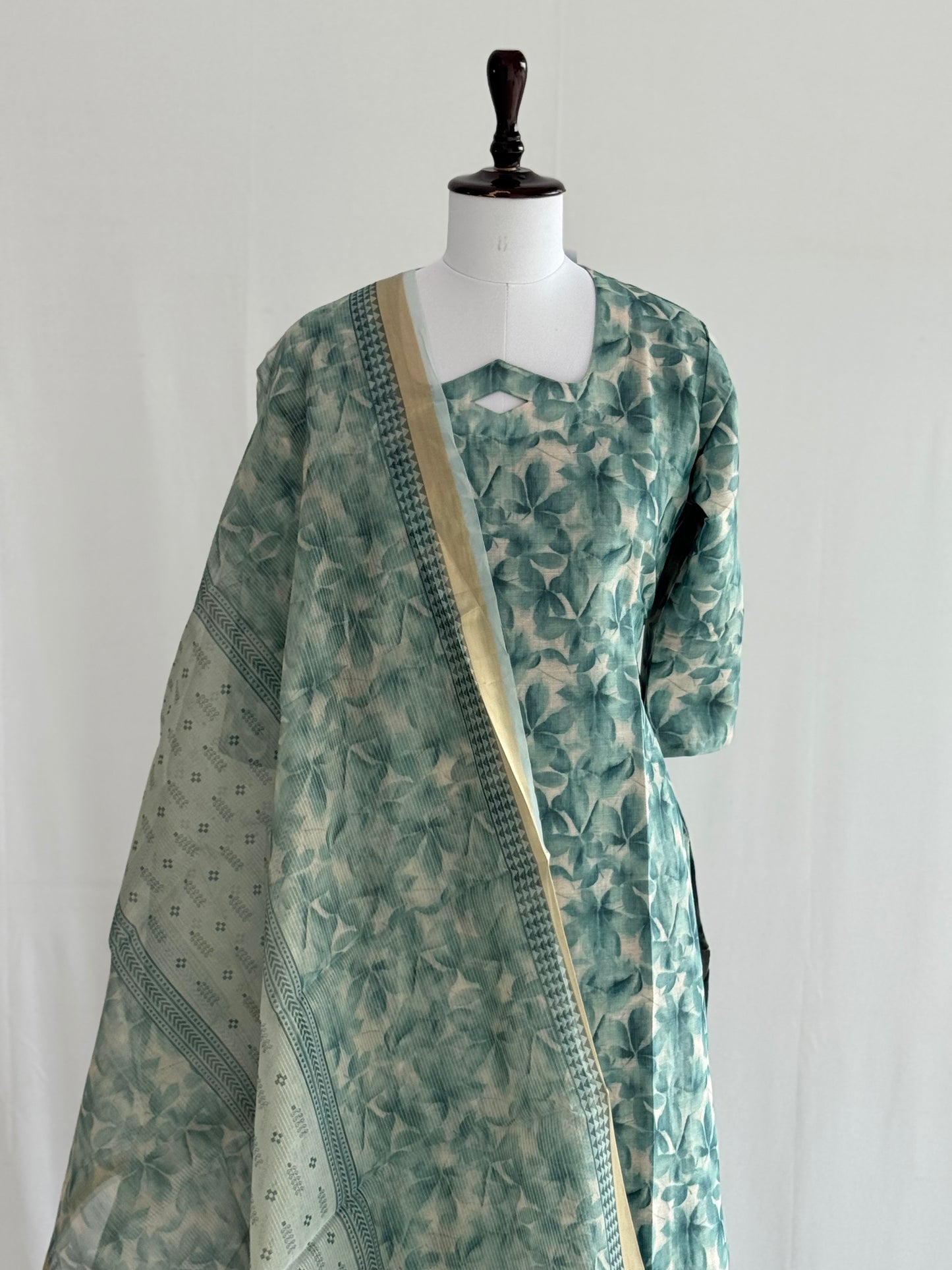 Blue Floral Soft Tissue Chanderi 3 Piece Set