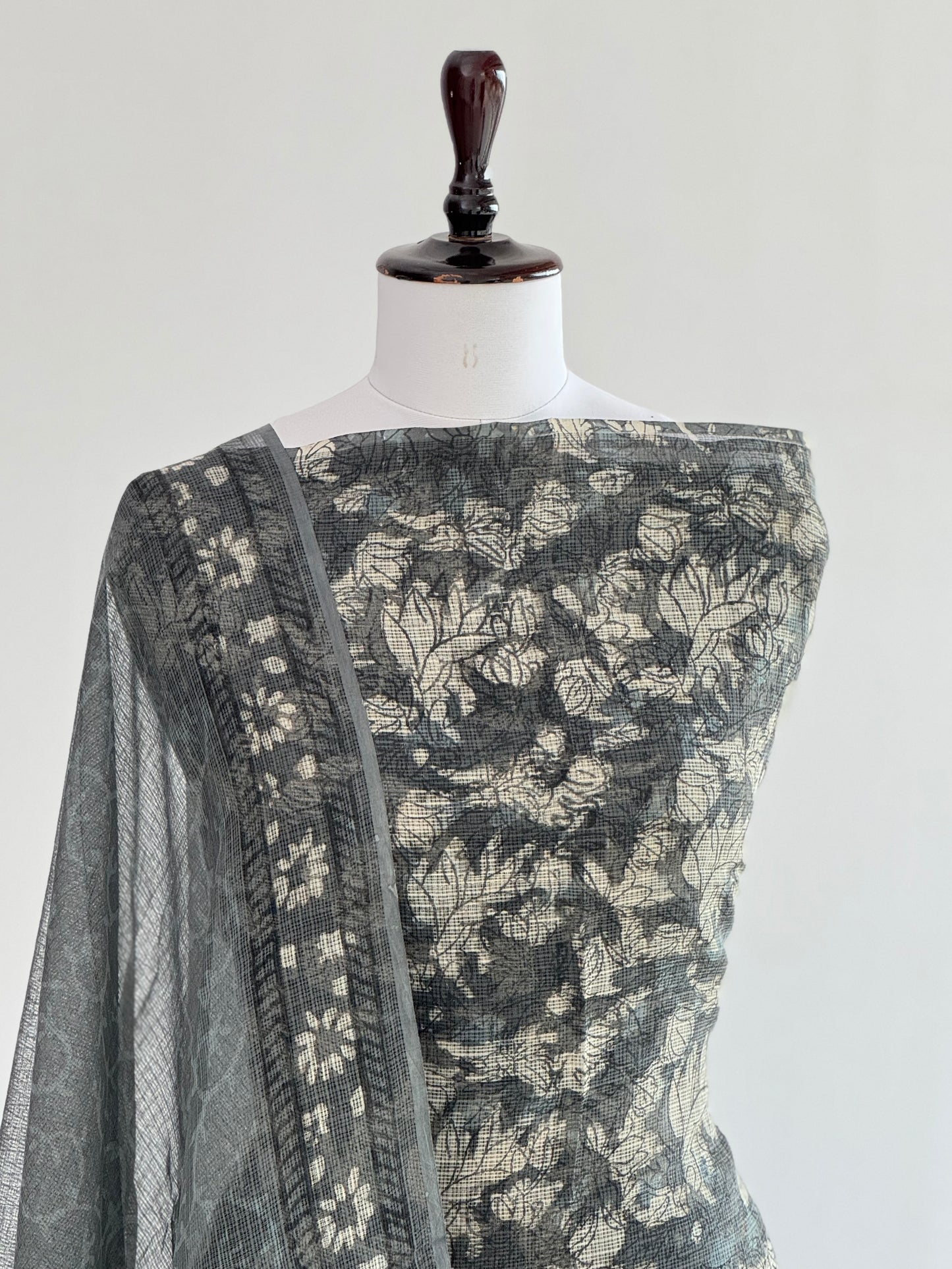 Ajrak Kota Doria Suit Set