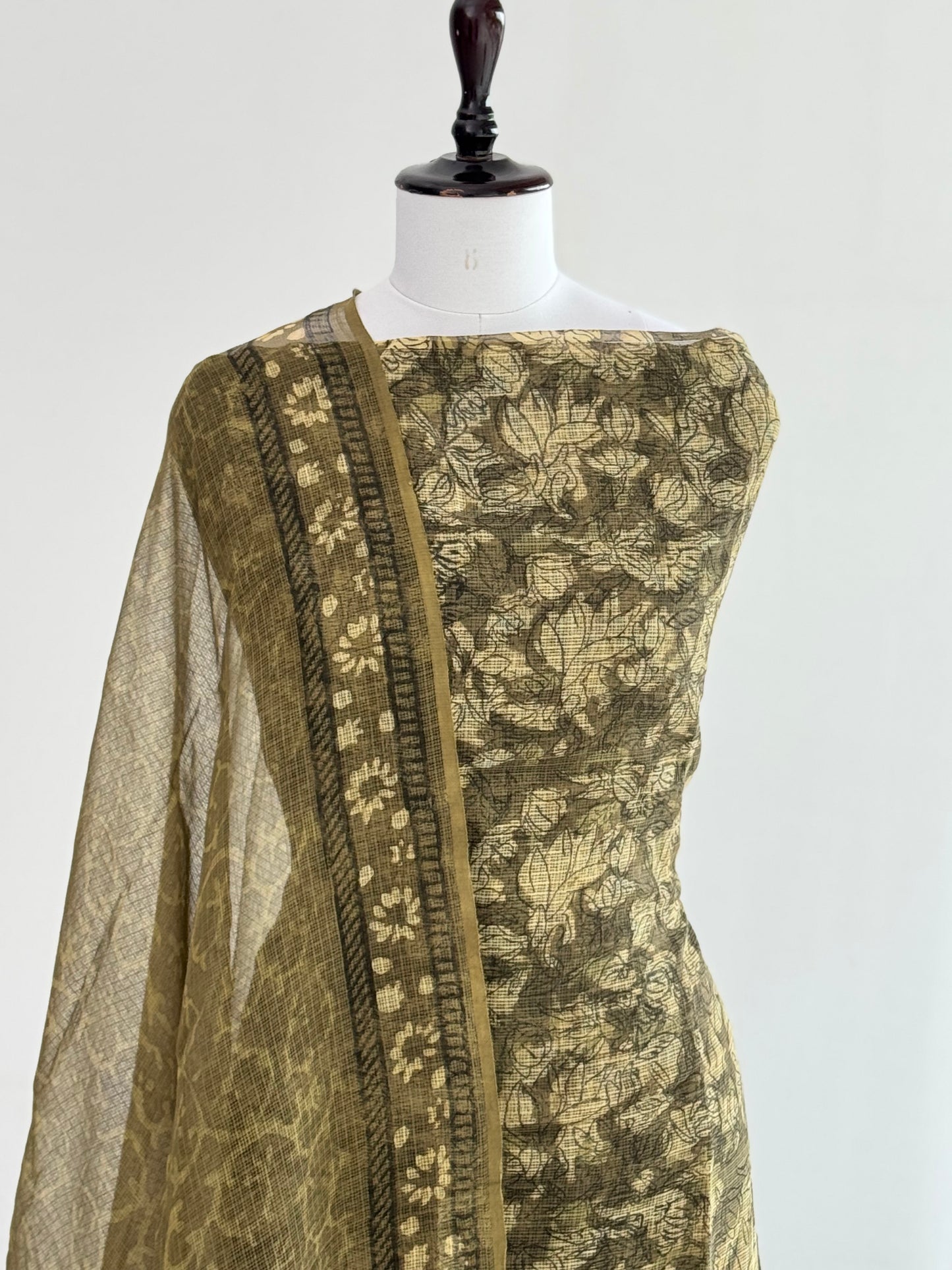 Ajrak Kota Doria Suit Set