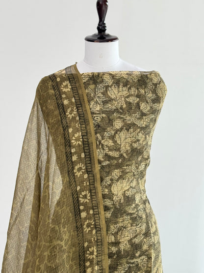 Ajrak Kota Doria Suit Set