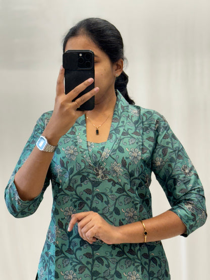 Tusser Straight Kurti