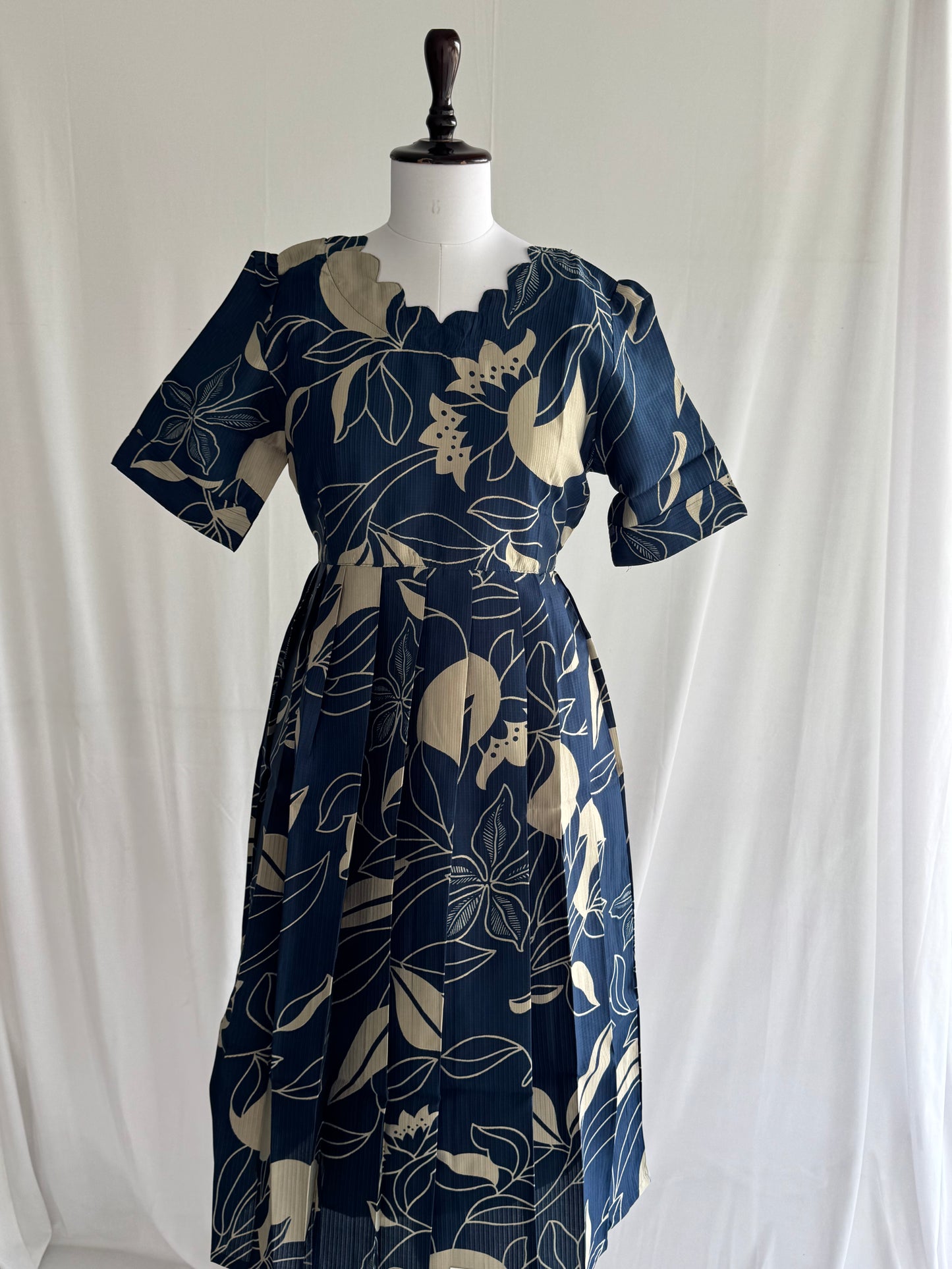 Textured Satin Rayon Umbrella Kurti