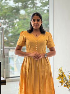 Yellow / 36