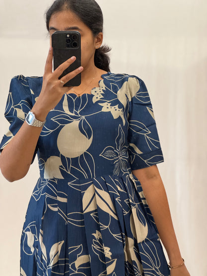 Textured Satin Rayon Umbrella Kurti