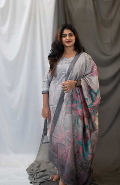 Muslin Chanderi 3-Piece Set With Pockets